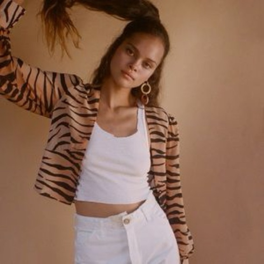 Realisation Par Kaia Silk Top in Tiger - Picture 8 of 10